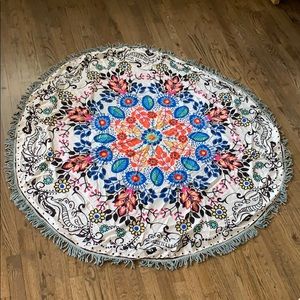 NWOT Round Beach Towel